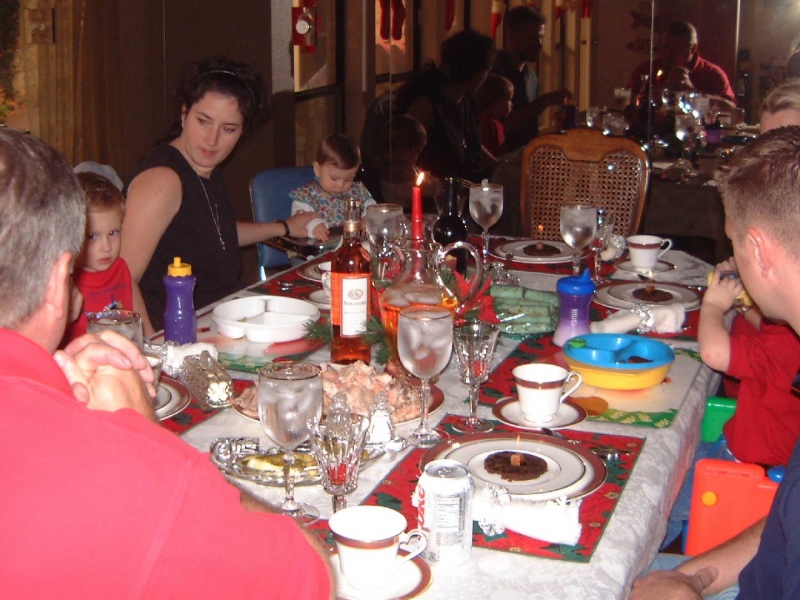 Hildebrand Christmas ScreenSaver/800x600_2001-12-25 Christmas Day J&J 04.jpg